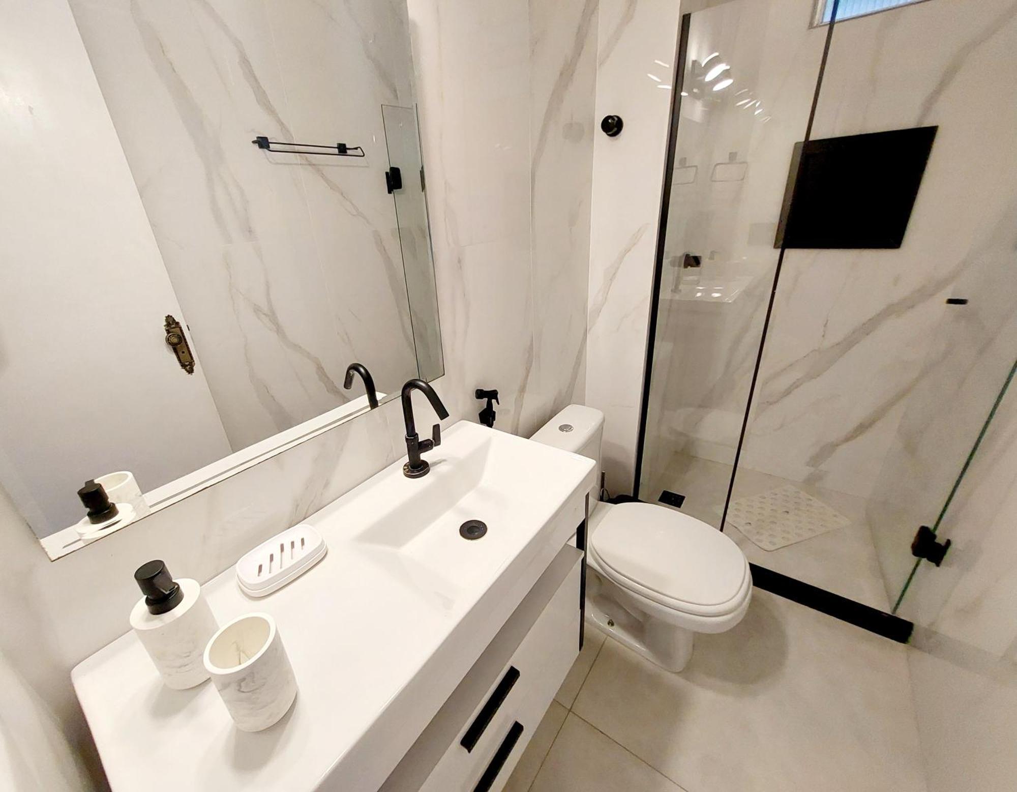 Apto 2 Quartos Com Playground 5 Min Da Praia Do Forte Apartment *